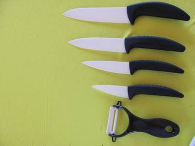 Made of zirconia ceramic knife